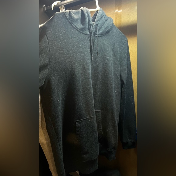 Men’s large RipZone black hoodie - Picture 1 of 2